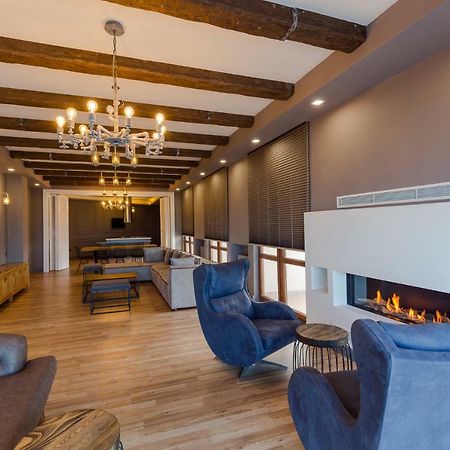 Odisea Apart Hotel Батуми Экстерьер фото