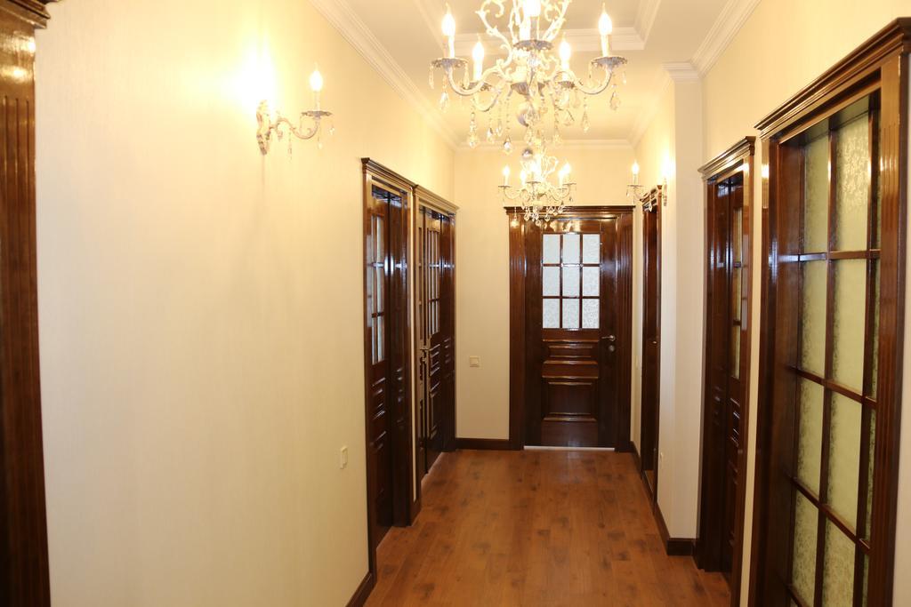 Odisea Apart Hotel Батуми Экстерьер фото