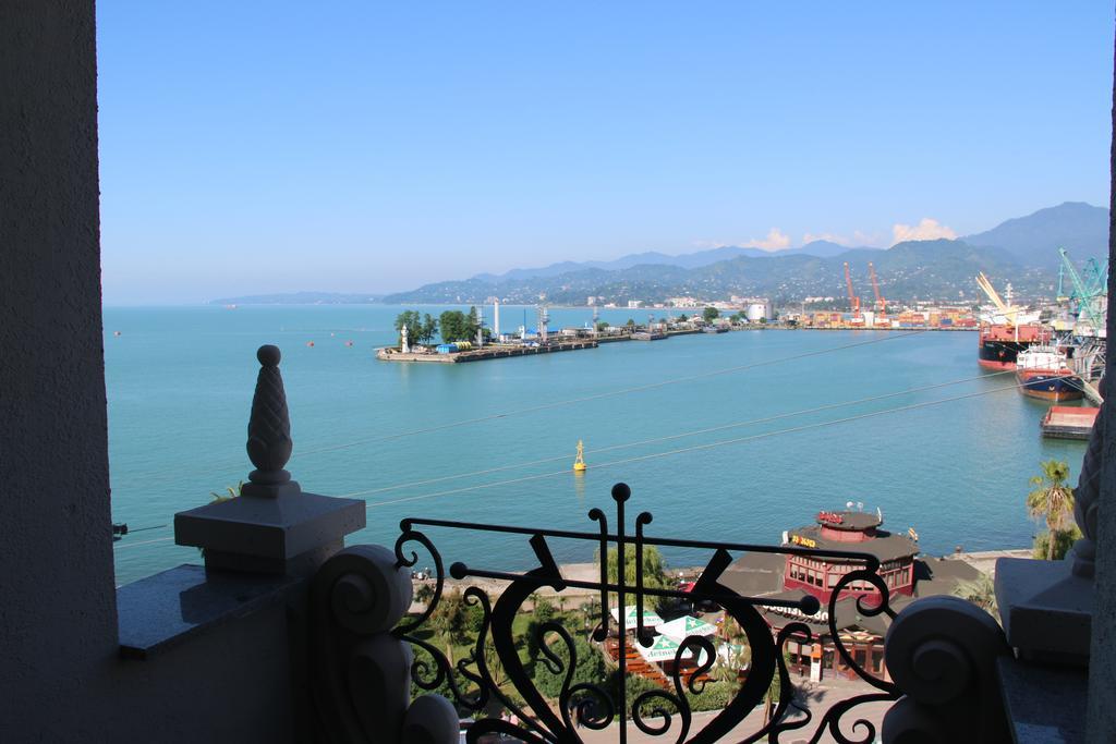 Odisea Apart Hotel Батуми Экстерьер фото
