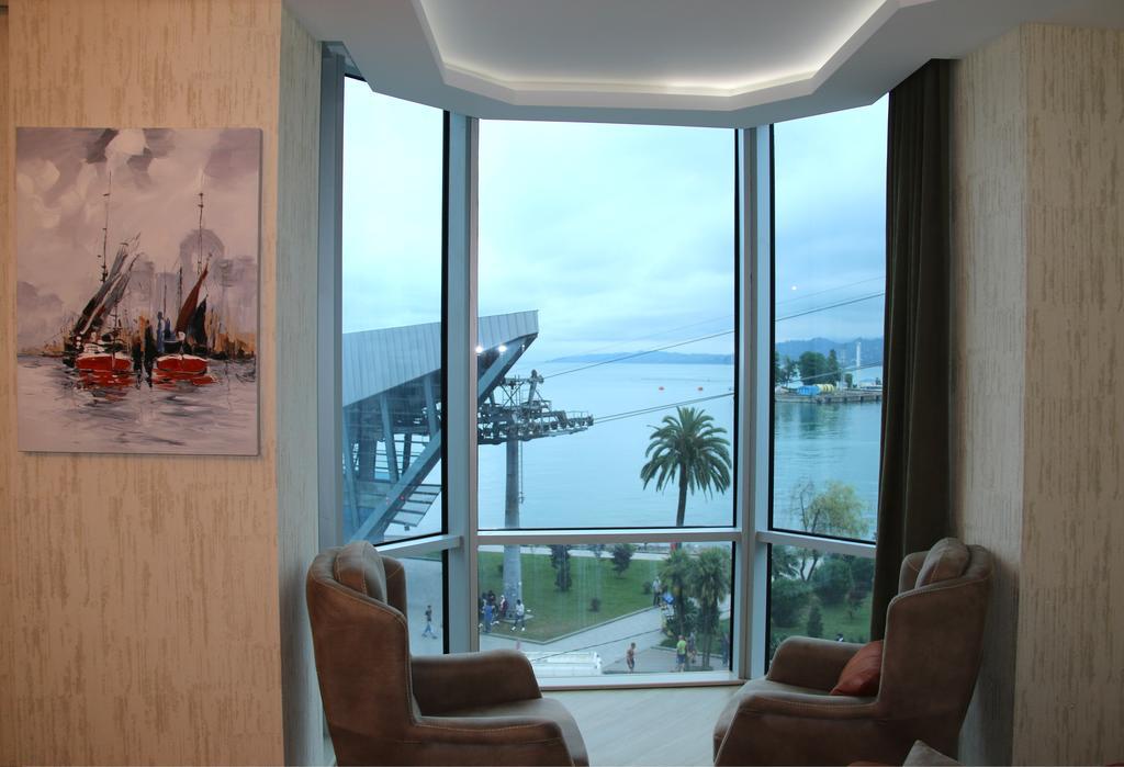 Odisea Apart Hotel Батуми Экстерьер фото