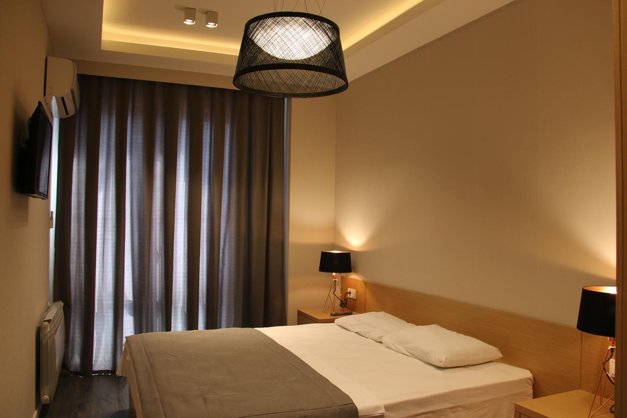 Odisea Apart Hotel Батуми Экстерьер фото