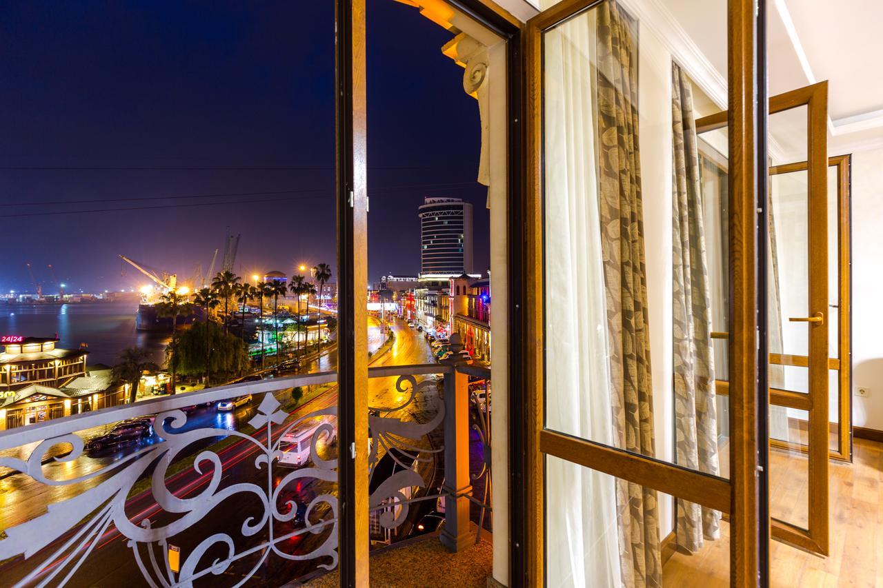 Odisea Apart Hotel Батуми Экстерьер фото