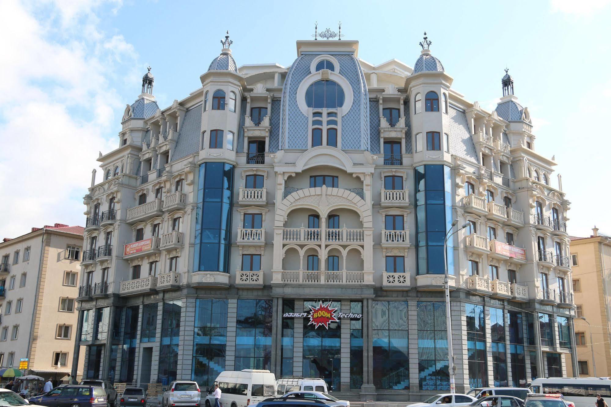 Odisea Apart Hotel Батуми Экстерьер фото